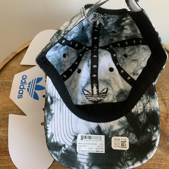 Adidas Tie Dye Strapback Womens Hat Smaller Heads - Picture 8 of 9